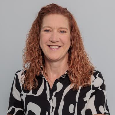 Gill Arnott
